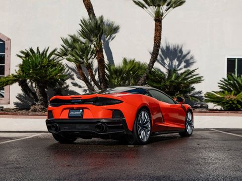 Used 2025 McLaren GTS image 4