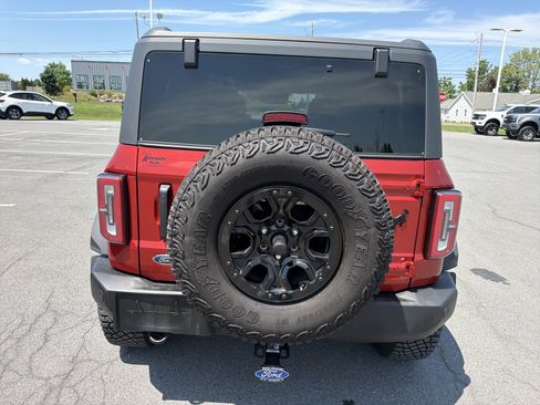 Certified 2024 Ford Bronco Wildtrak AWD/4WD image 4
