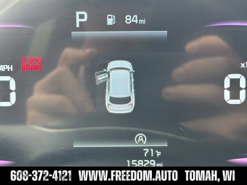 Used 2025 Kia Telluride S AWD/4WD image 16