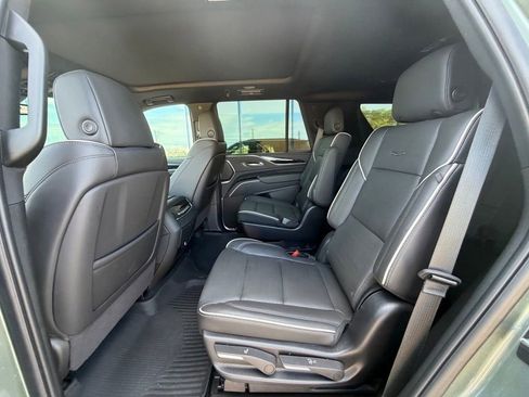 Used 2024 Cadillac Escalade Sport w/ LPO, ONYX Package AWD/4WD image 14