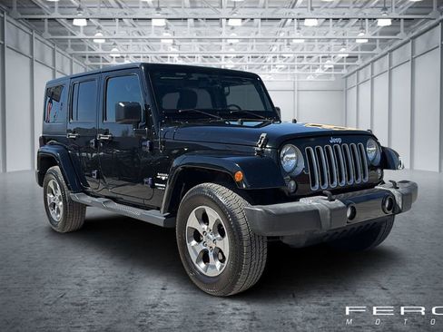 Used 2018 Jeep Wrangler Unlimited Sahara image 7