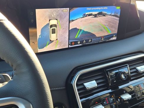 New 2026 Nissan Armada SL w/ Captain's Chari Seat Package image 27