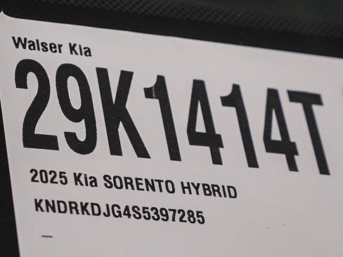 Used 2025 Kia Sorento SX Prestige AWD/4WD image 33