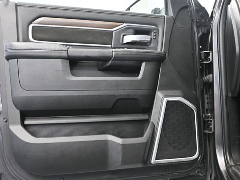 Used 2022 RAM 3500 Laramie AWD/4WD image 22