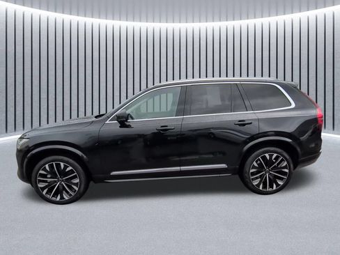 Used 2025 Volvo XC90 B5 Plus AWD/4WD image 7