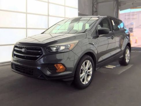 Used 2018 Ford Escape S FWD image 1