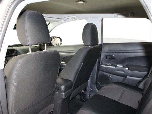 Used 2019 Mitsubishi Outlander Sport LE image 19