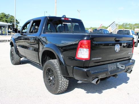 Used 2022 RAM 1500 Big Horn AWD/4WD image 8