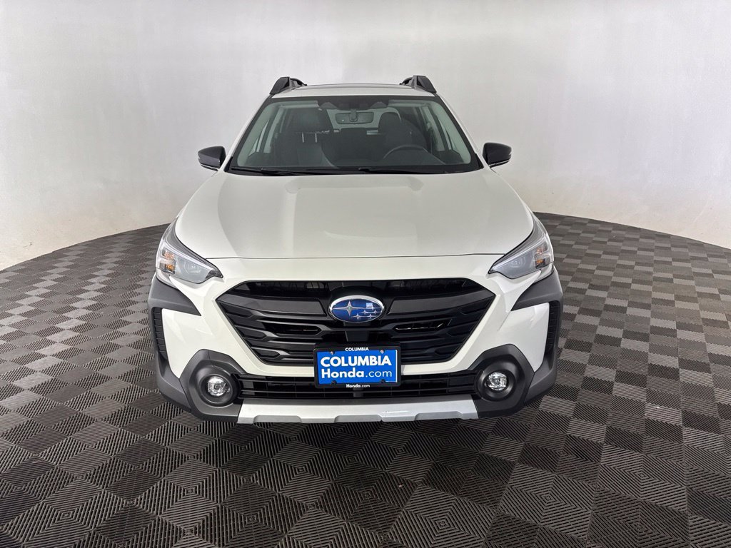 Used 2024 Subaru Outback Limited XT AWD/4WD image 3