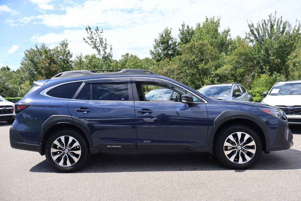 Used 2025 Subaru Outback Limited w/ Popular Package #2 AWD/4WD image 12