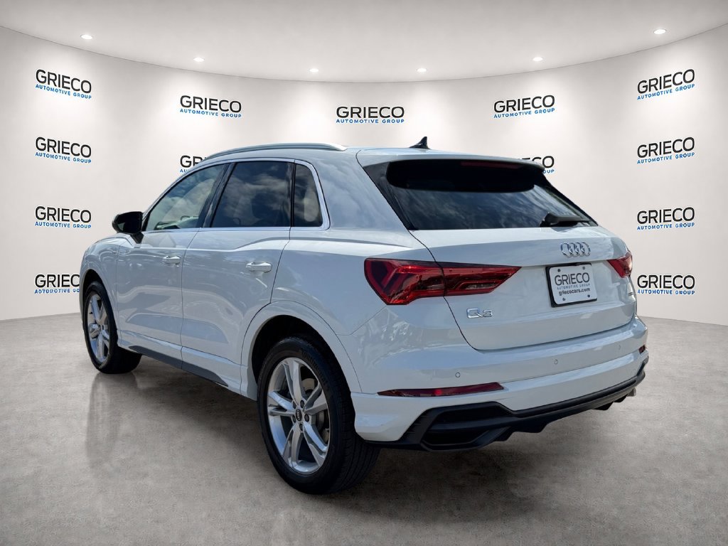 Used 2021 Audi Q3 2.0T Premium Plus w/ Premium Plus Package AWD/4WD image 5
