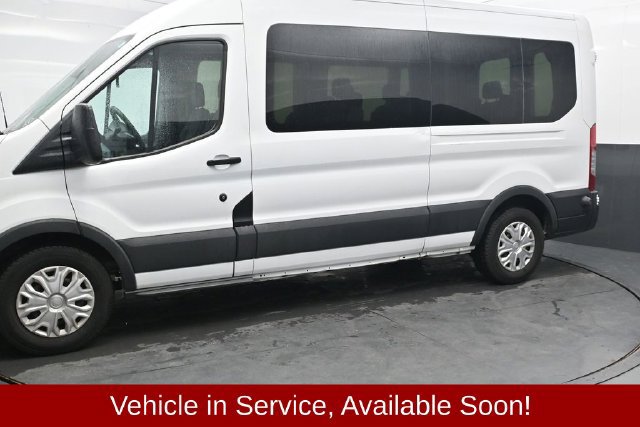 Used 2015 Ford Transit 350 XLT RWD image 3