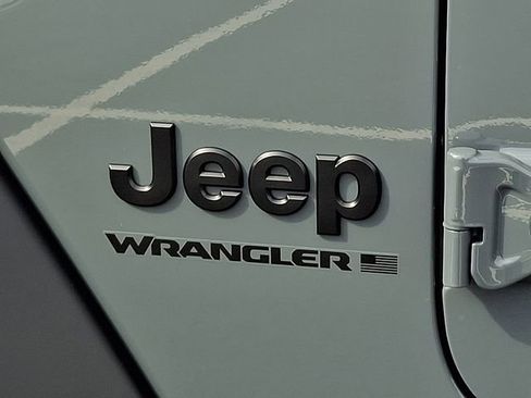 New 2026 Jeep Wrangler Unlimited Rubicon 392 image 10