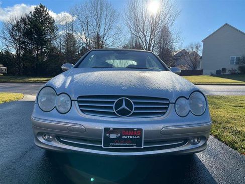Used 2004 Mercedes-Benz CLK 320 Cabriolet image 3