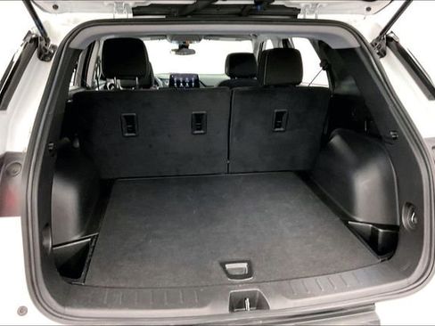 Used 2025 Chevrolet Blazer LT image 35