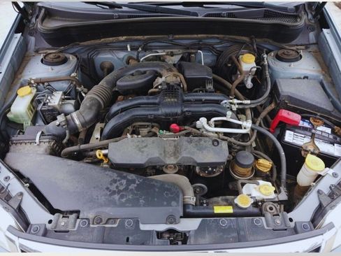 Used 2013 Subaru Forester 2.5X Premium w/ All-Weather Plus Pkg image 8