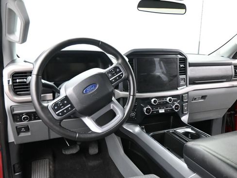 Used 2025 Ford F150 XLT w/ Equipment Group 301A Standard image 11