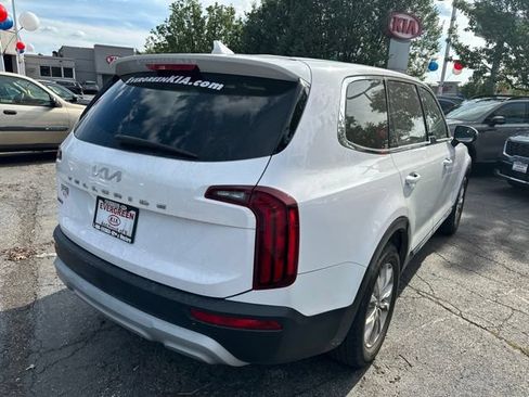 Used 2022 Kia Telluride LX AWD/4WD image 4