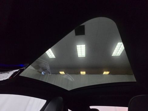 Used 2025 Mercedes-Benz CLE 300 4MATIC Coupe image 44