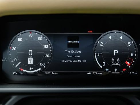 New 2026 Land Rover Defender 130 X-Dynamic SE AWD/4WD image 22
