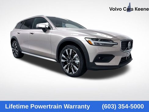 New 2026 Volvo V60 B5 Cross Country Ultra w/ Protection Package Premier image 1