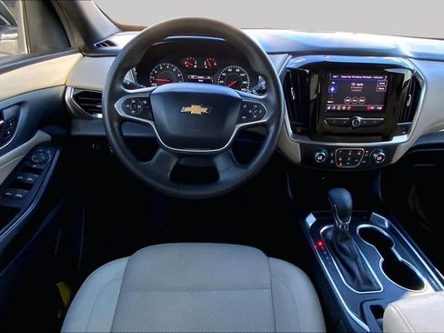 Certified 2022 Chevrolet Traverse LS w/ LPO, Cargo Package FWD image 6