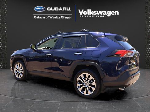 Used 2020 Toyota RAV4 Limited w/ Limited Grade Weather Package AWD/4WD image 6