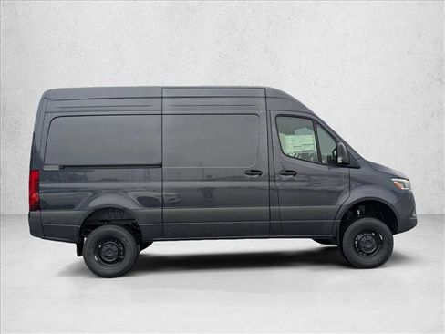 New 2025 Mercedes-Benz Sprinter 2500 image 3
