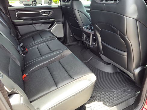 New 2026 RAM 1500 Laramie AWD/4WD image 11