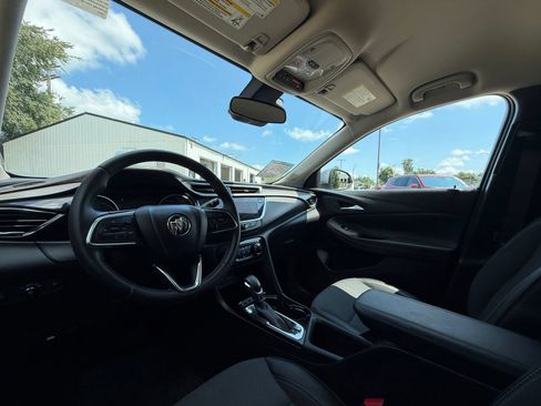 Used 2023 Buick Encore GX Preferred w/ Cold Weather Comfort Package AWD/4WD image 17