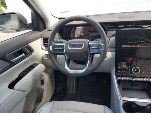 New 2026 GMC Terrain Denali AWD/4WD image 13