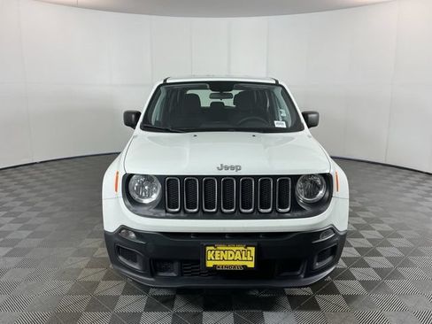Used 2018 Jeep Renegade Sport w/ Power & Air Group FWD image 2