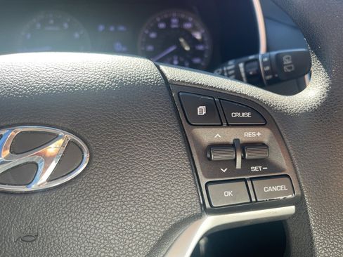 Used 2019 Hyundai Tucson SEL w/ Cargo Package image 11