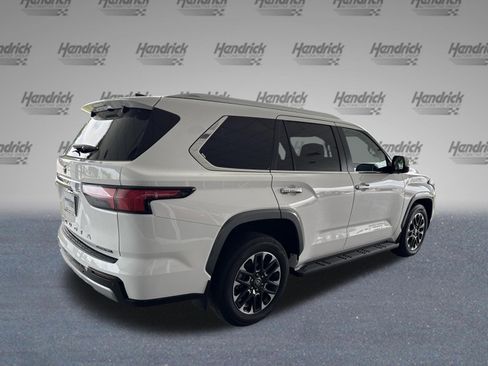 Used 2026 Toyota Sequoia 4WD image 9