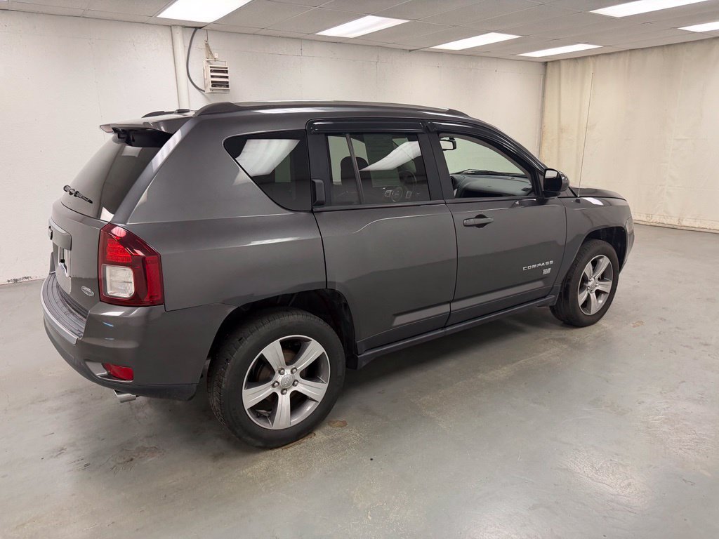 Used 2016 Jeep Compass High Altitude FWD image 6
