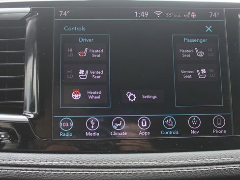 Used 2019 Chrysler Pacifica Limited w/ S Appearance Package image 15