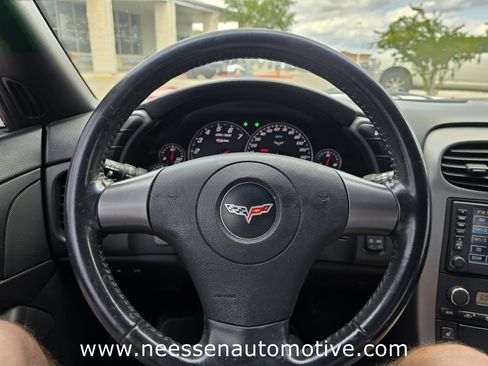Used 2006 Chevrolet Corvette Z06 w/ Preferred Equipment Group image 24