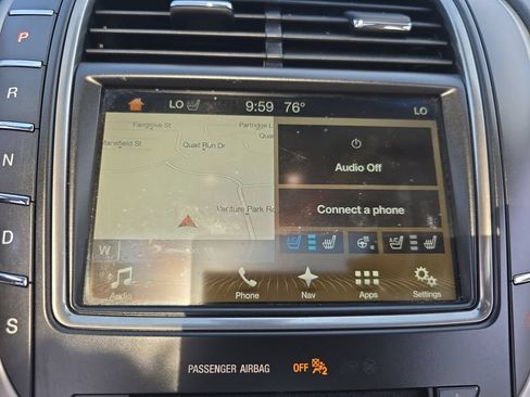 Used 2017 Lincoln MKX Reserve w/ Lincoln MKX Climate Package AWD/4WD image 25