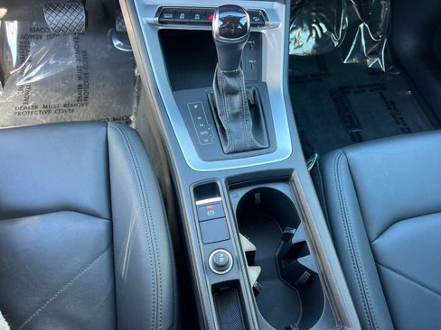 Used 2022 Audi Q3 2.0T Premium w/ Convenience Package image 32