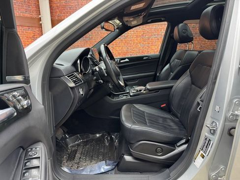 Certified 2019 Mercedes-Benz GLS 450 4MATIC image 23