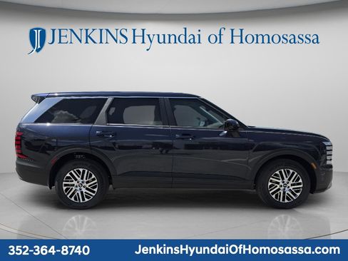 New 2026 Hyundai Palisade SE FWD image 2