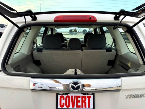 Used 2011 MAZDA Tribute i Sport image 9