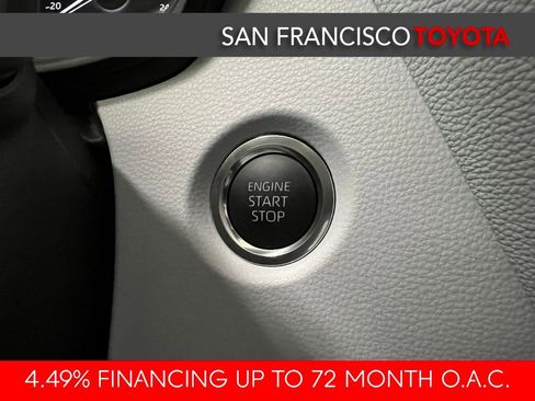 Certified 2025 Toyota Corolla SE image 23