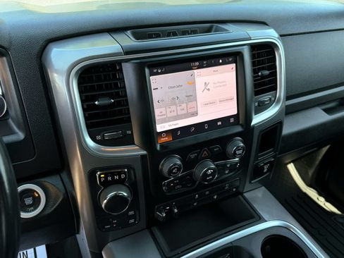 Used 2022 RAM 1500 Warlock AWD/4WD image 16