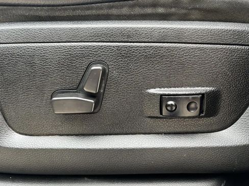 Used 2022 RAM 2500 Laramie image 26