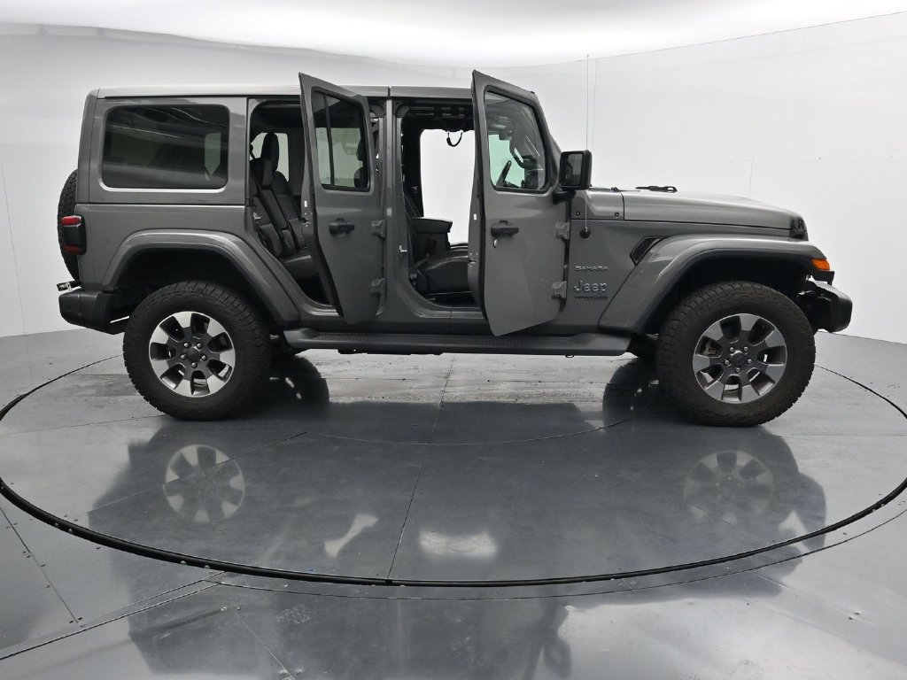 Used 2021 Jeep Wrangler Unlimited Sahara AWD/4WD image 27