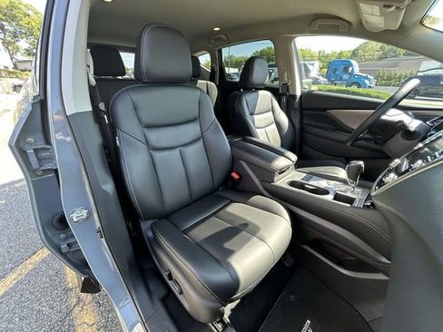 Certified 2024 Nissan Murano SV w/ SV Midnight Edition Package AWD/4WD image 24