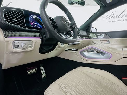 Used 2024 Mercedes-Benz GLE 63 AMG S image 7