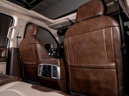 Used 2019 Ford F450 Limited image 33