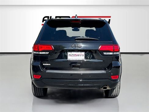 Used 2022 Jeep Grand Cherokee Laredo X image 6